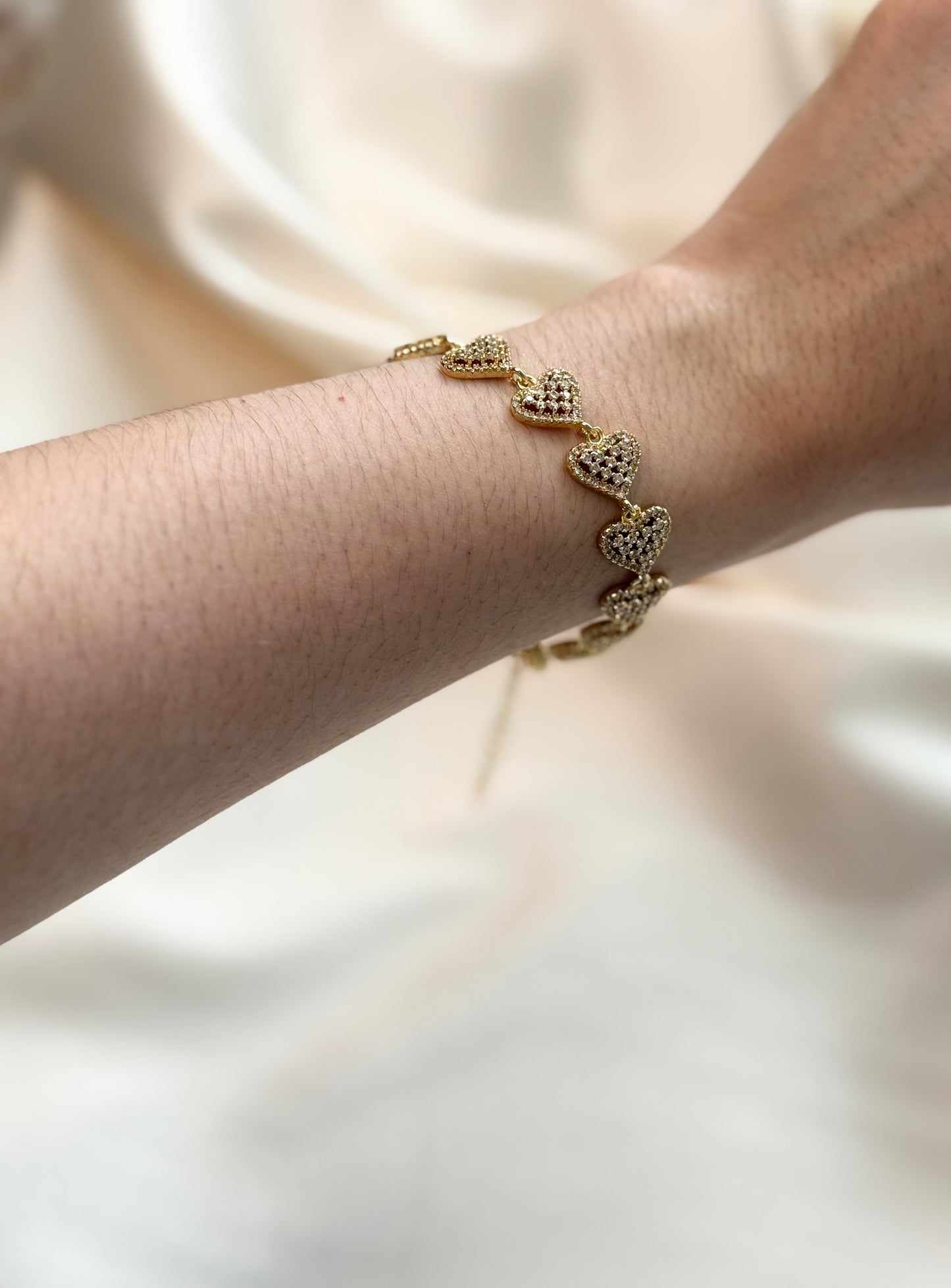Valora Heart Bracelet