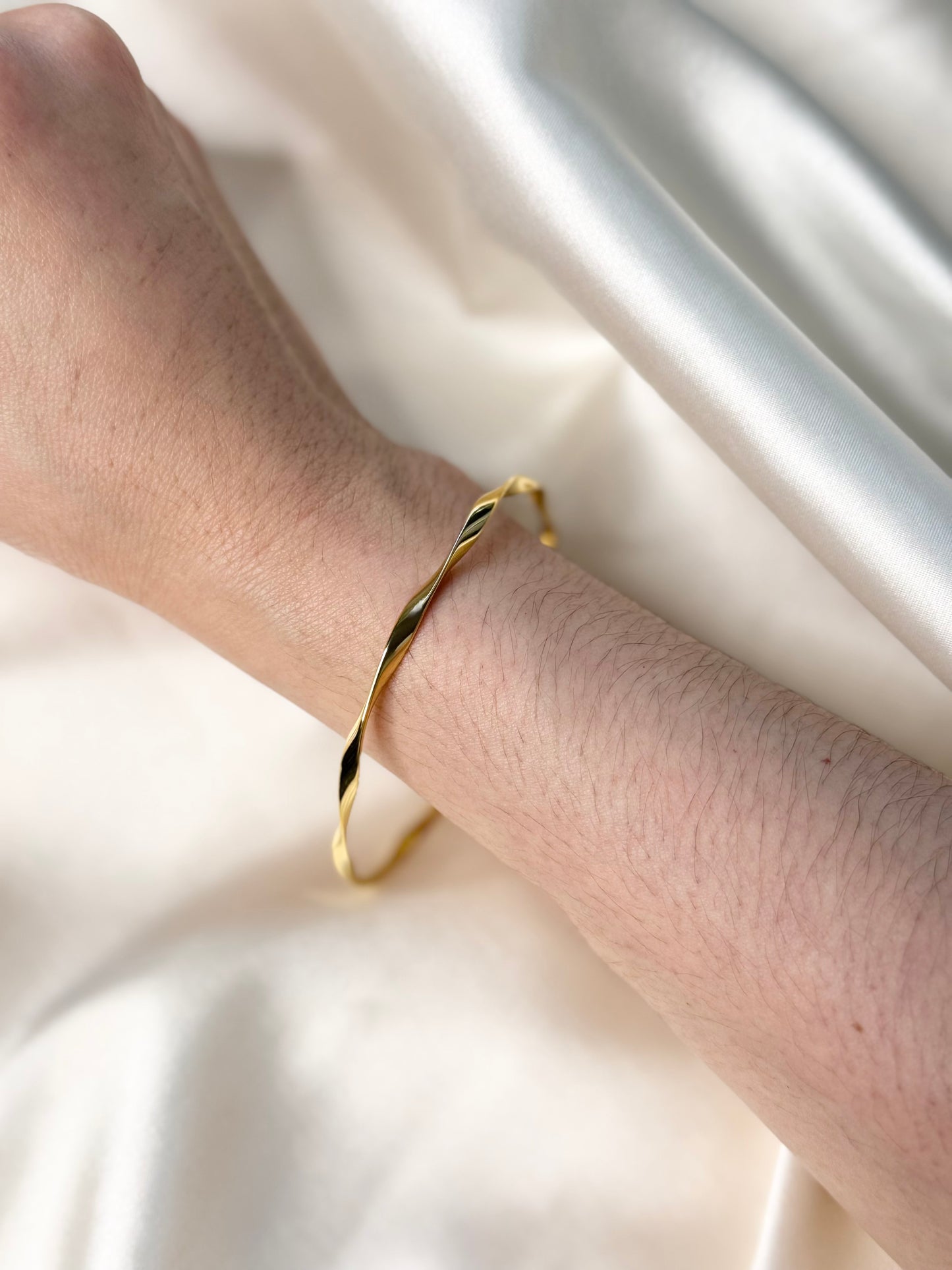 Sol Bangle
