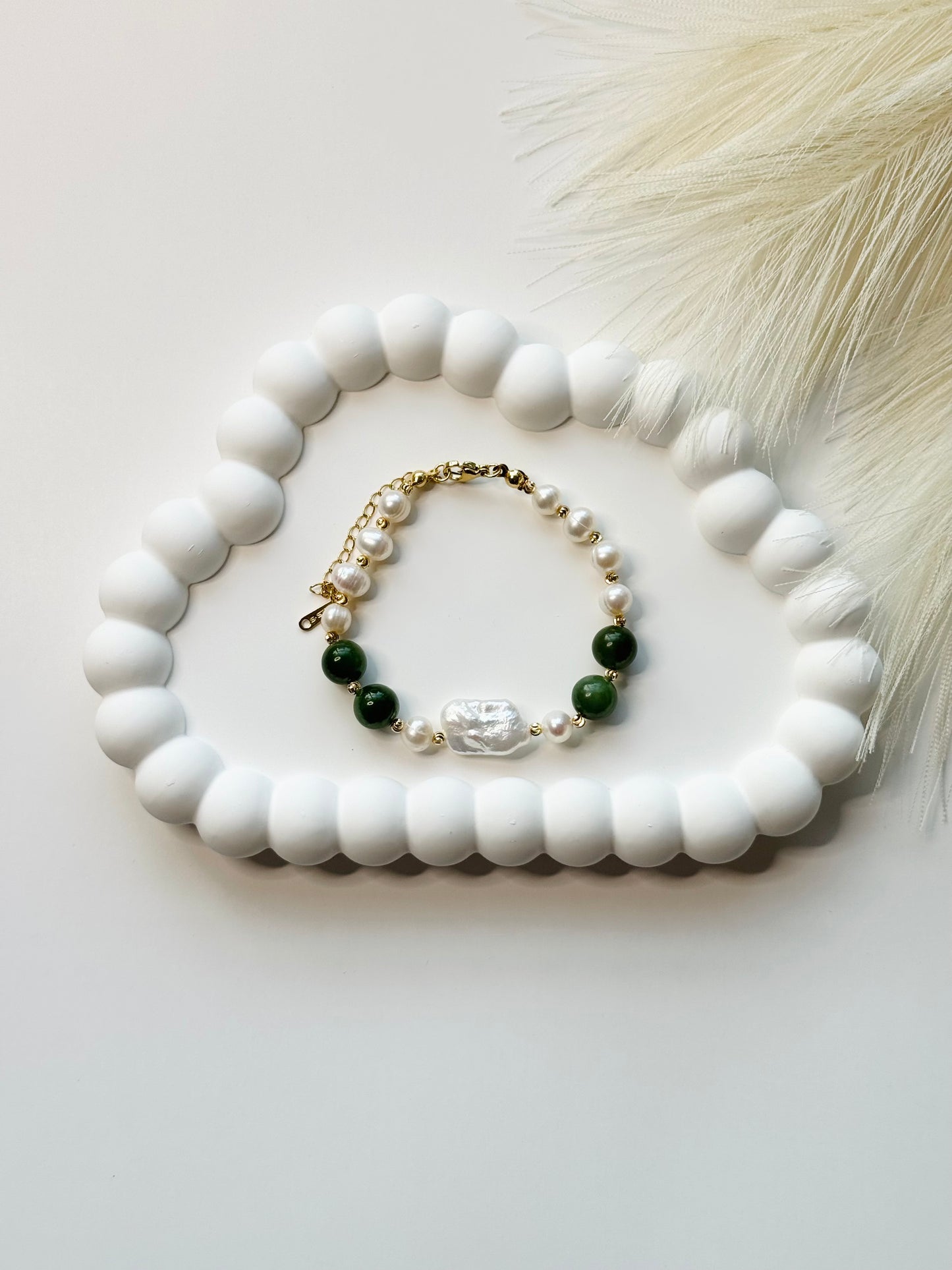 Evergreen Pearl Bracelet