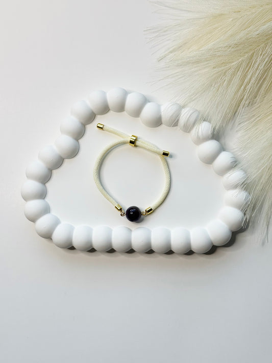 Aura Thread – Amethyst Bracelet