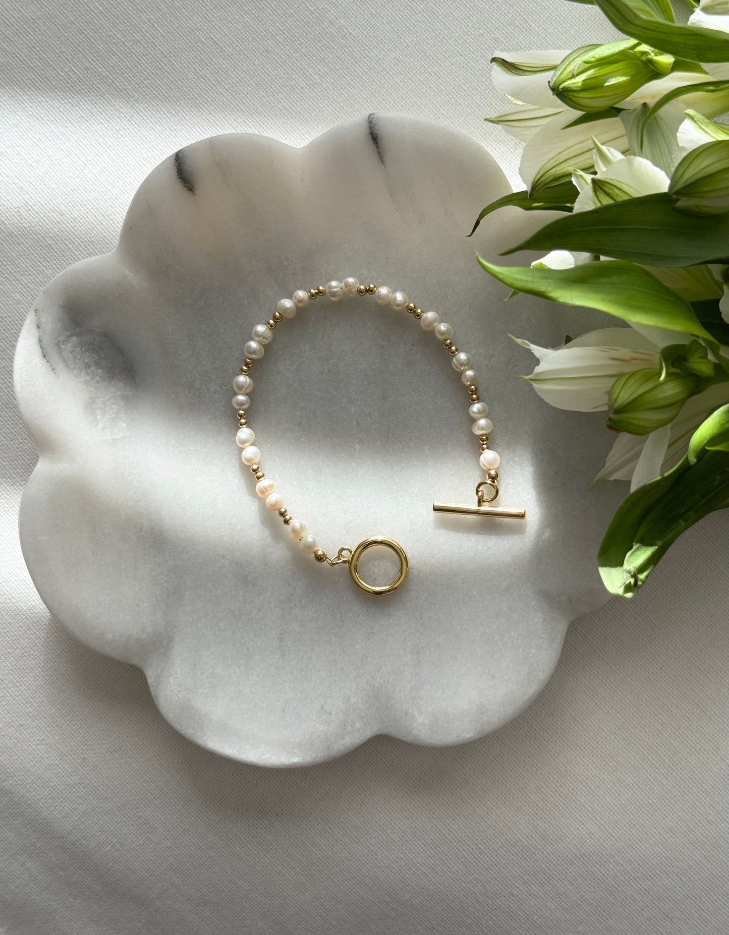 Lyra Toggle Bracelet