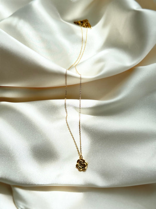 Rosette Necklace