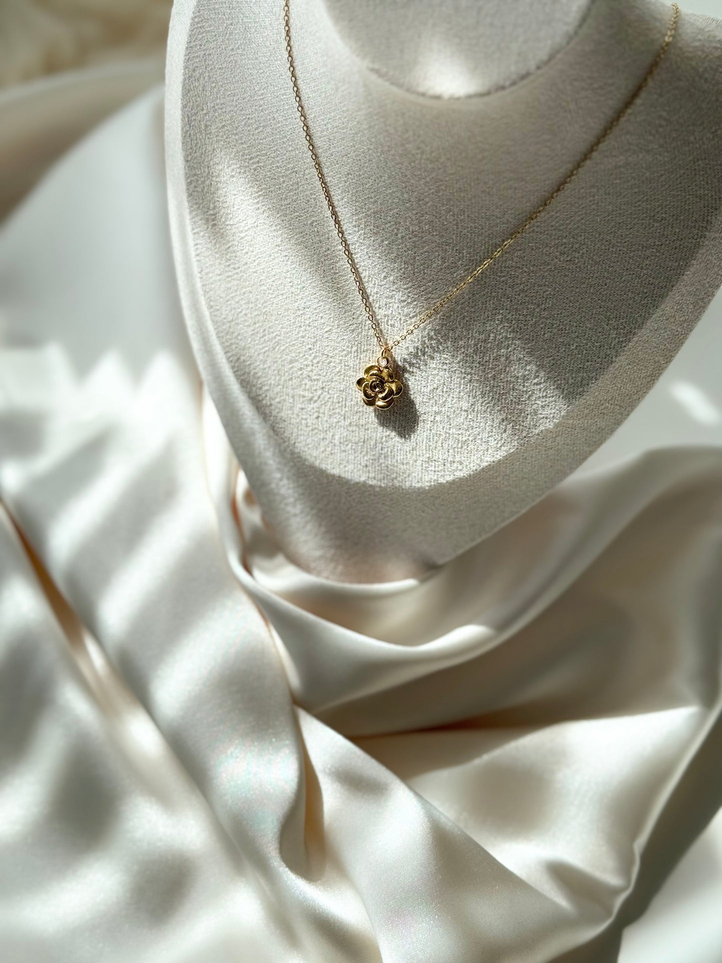 Rosette Necklace