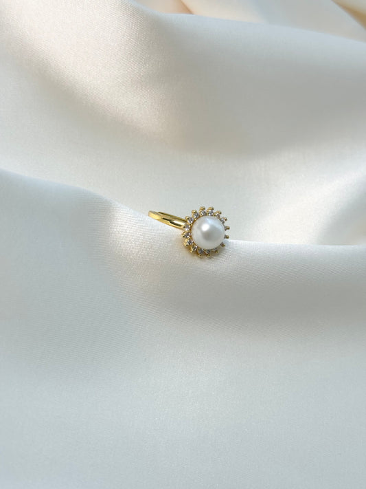 Halo Pearl Ring