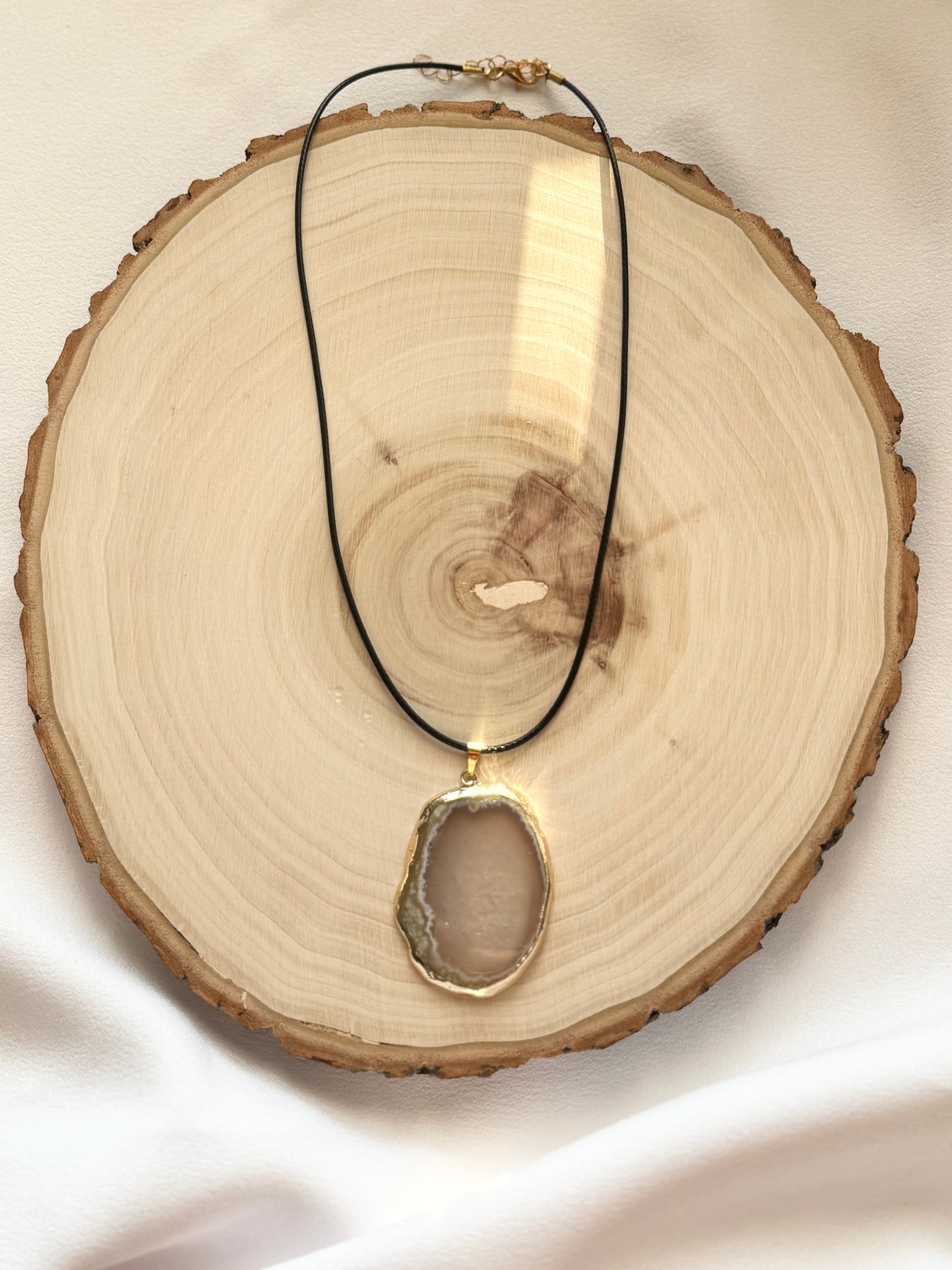 Golden Edge Agate Slice Necklace