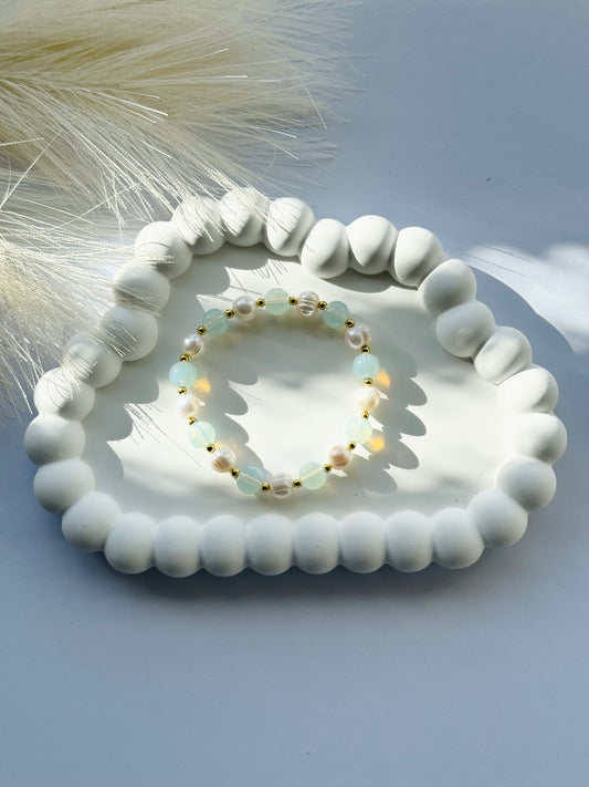 Opalite & Pearl Bracelet